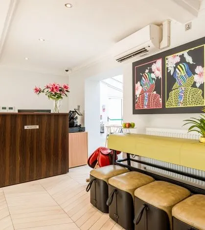 Reception-705x471