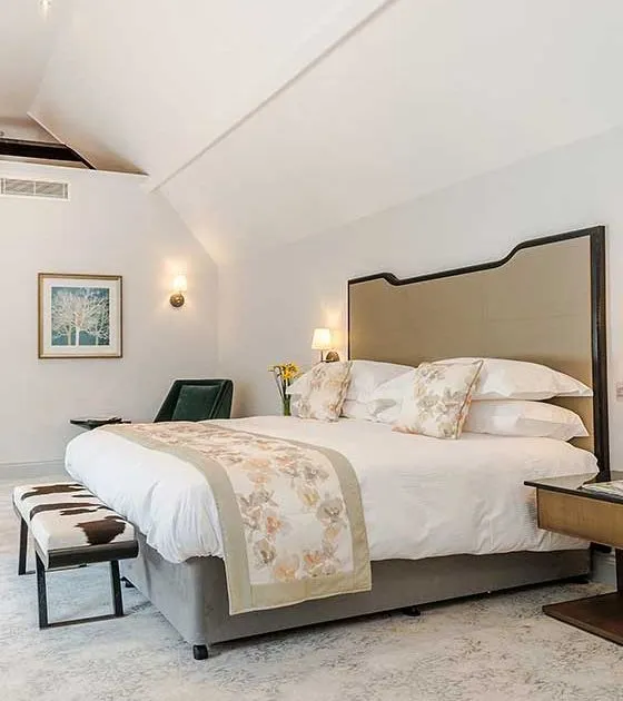Burnside-Suite-Super-King-Bed-Layout-1024x630