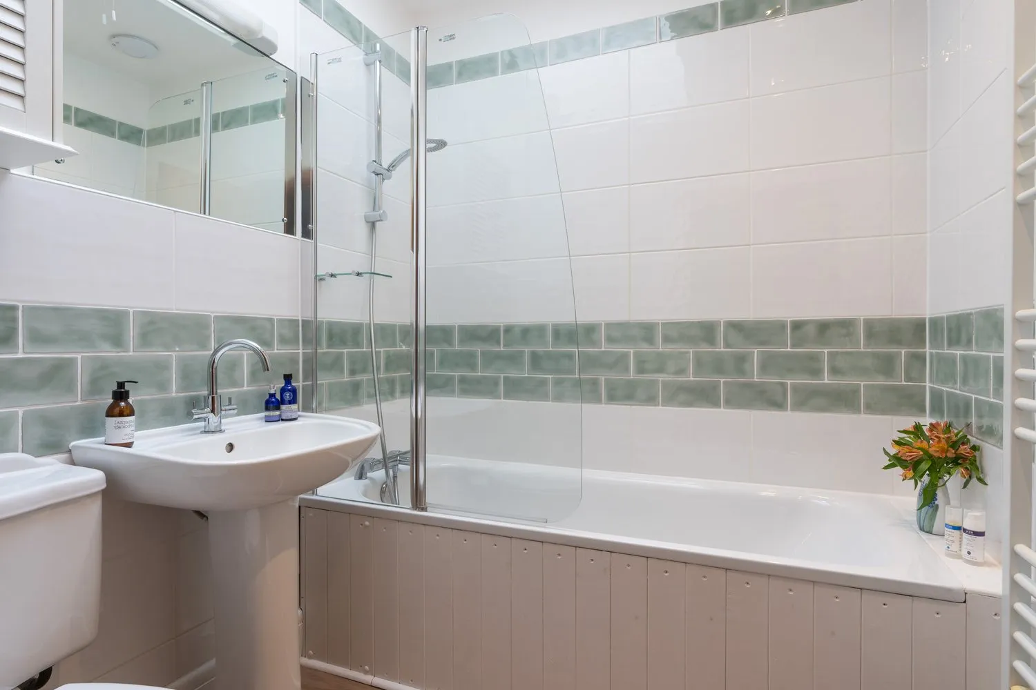 Ducks Quarry - bathroom