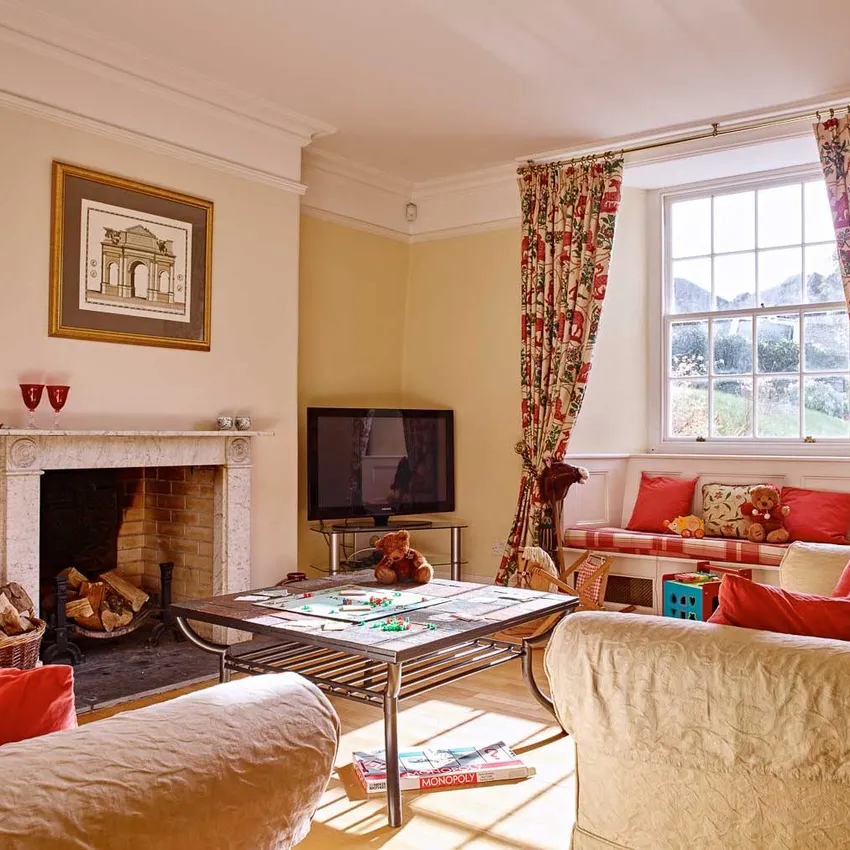 Flear House - living area