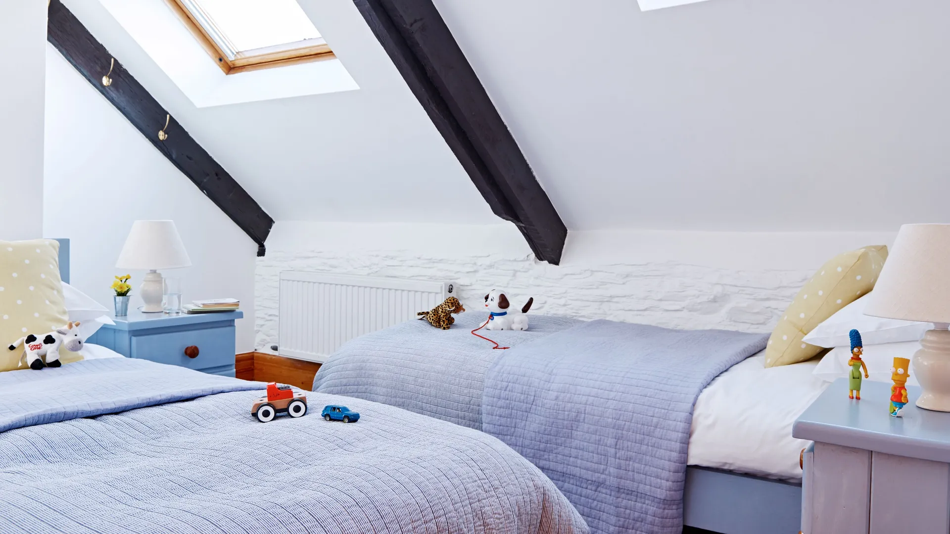 The Stalls twin bedroom