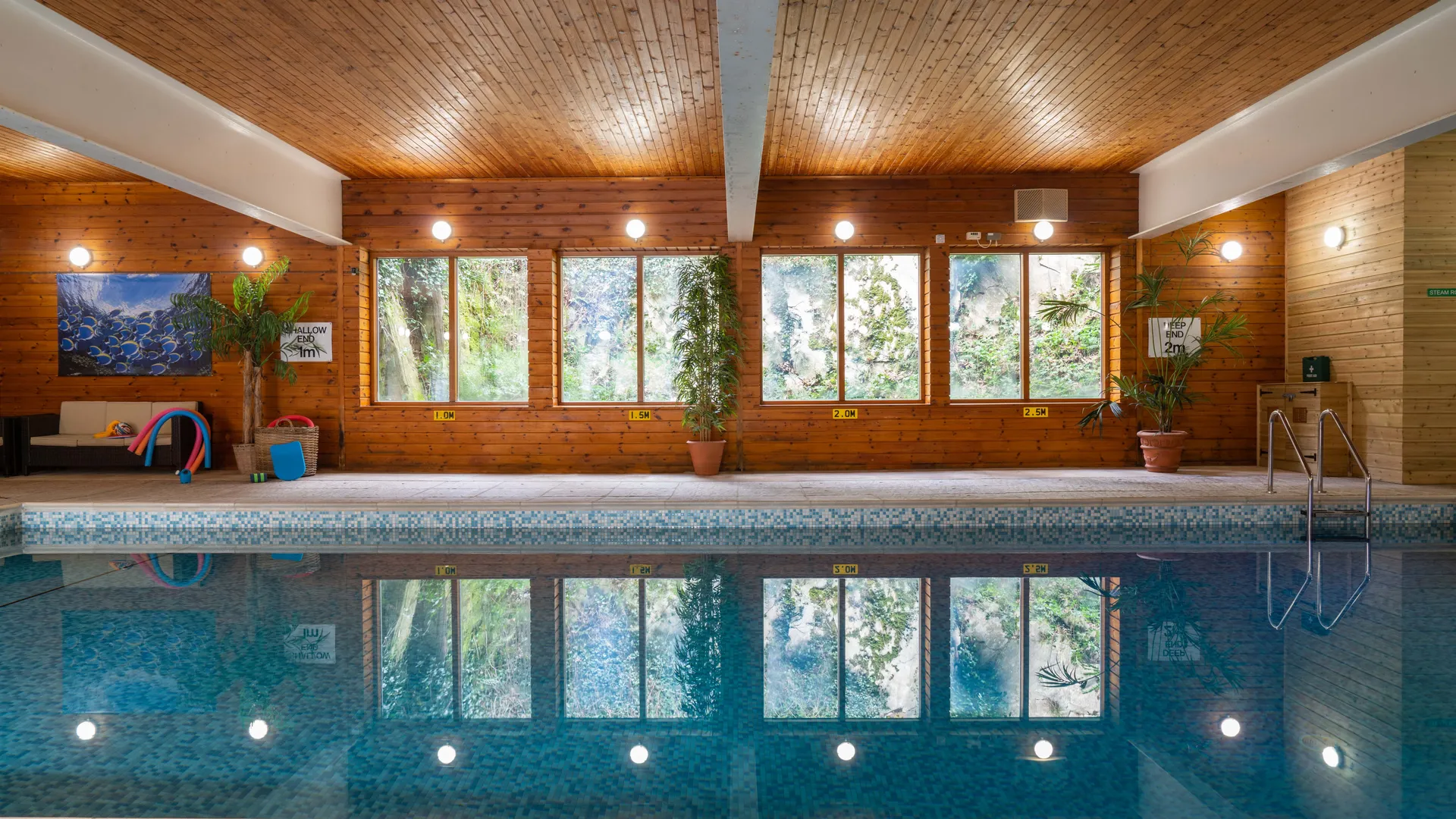 Pool Hero - Flear Farm Cottages