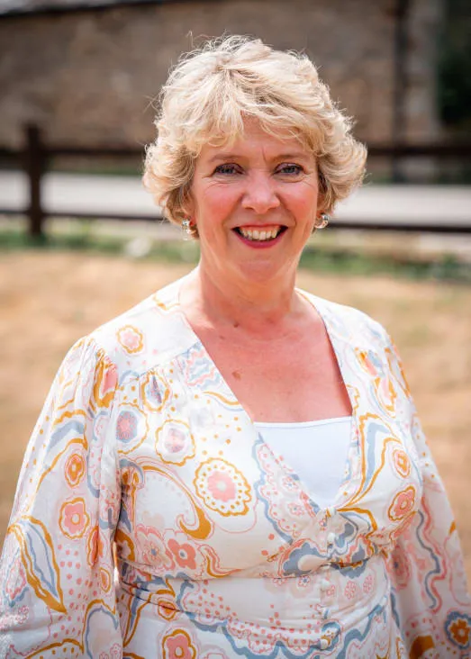 Clare Bushby