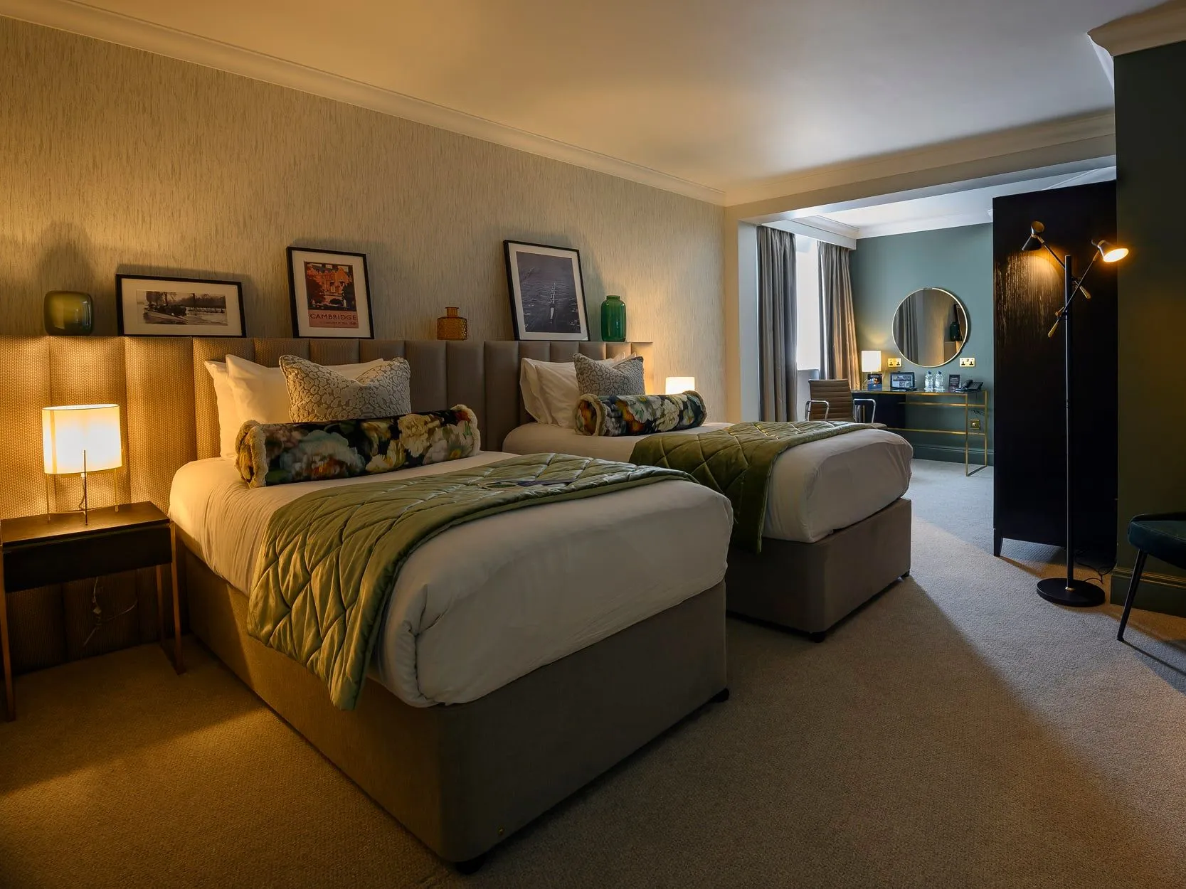 Superior bedroom twin