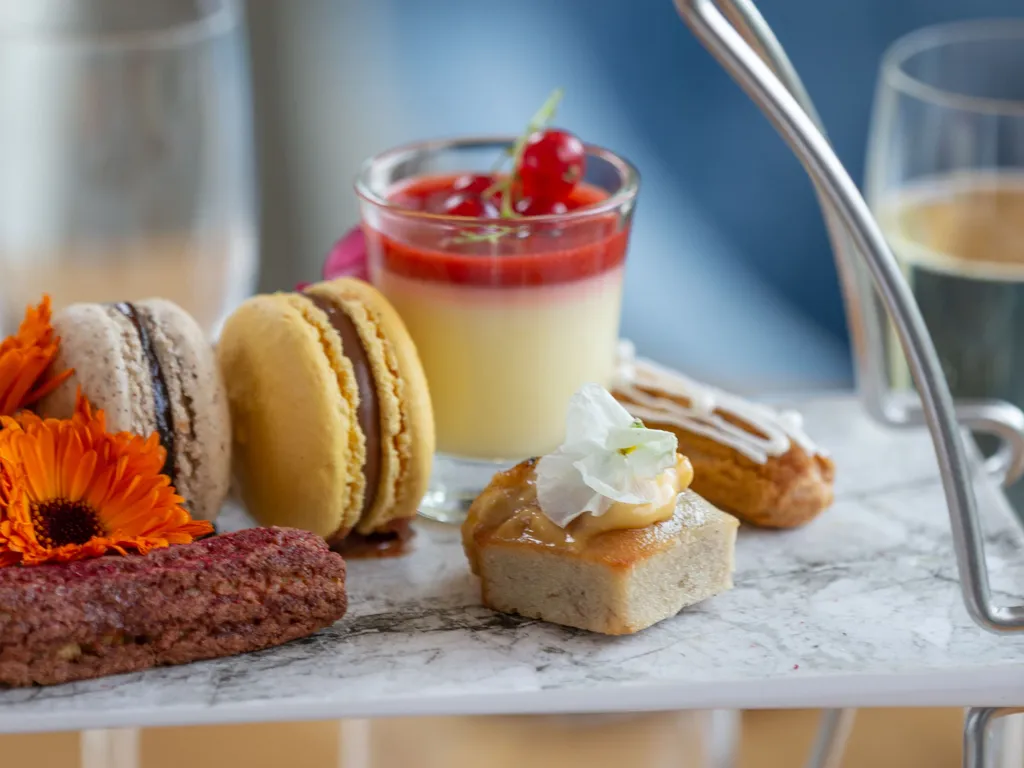 Afternoon Tea GH 21.07.21-721-2
