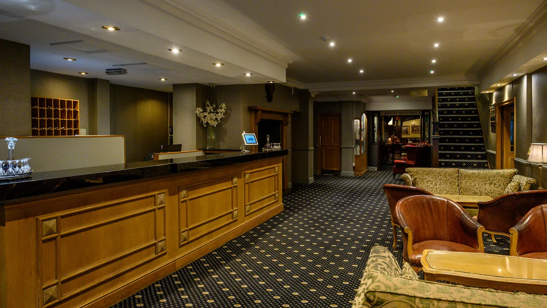 Hotel Reception
