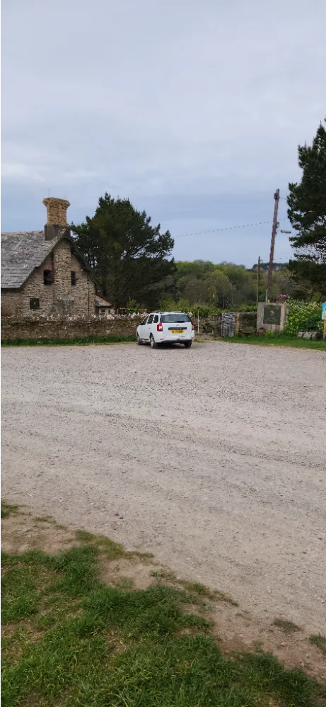 Mothecombe House car park